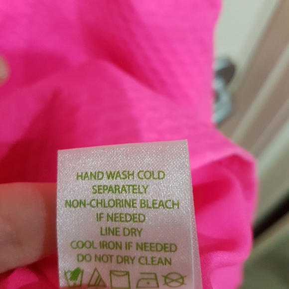 Size 4/6 (US 00) Lilly Pulitzer Alexa shift in pink fusion and gold - Picture 7 of 11